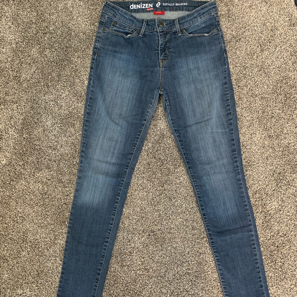 Denizen from Levi’s Totally Shaping Skinny Jeans